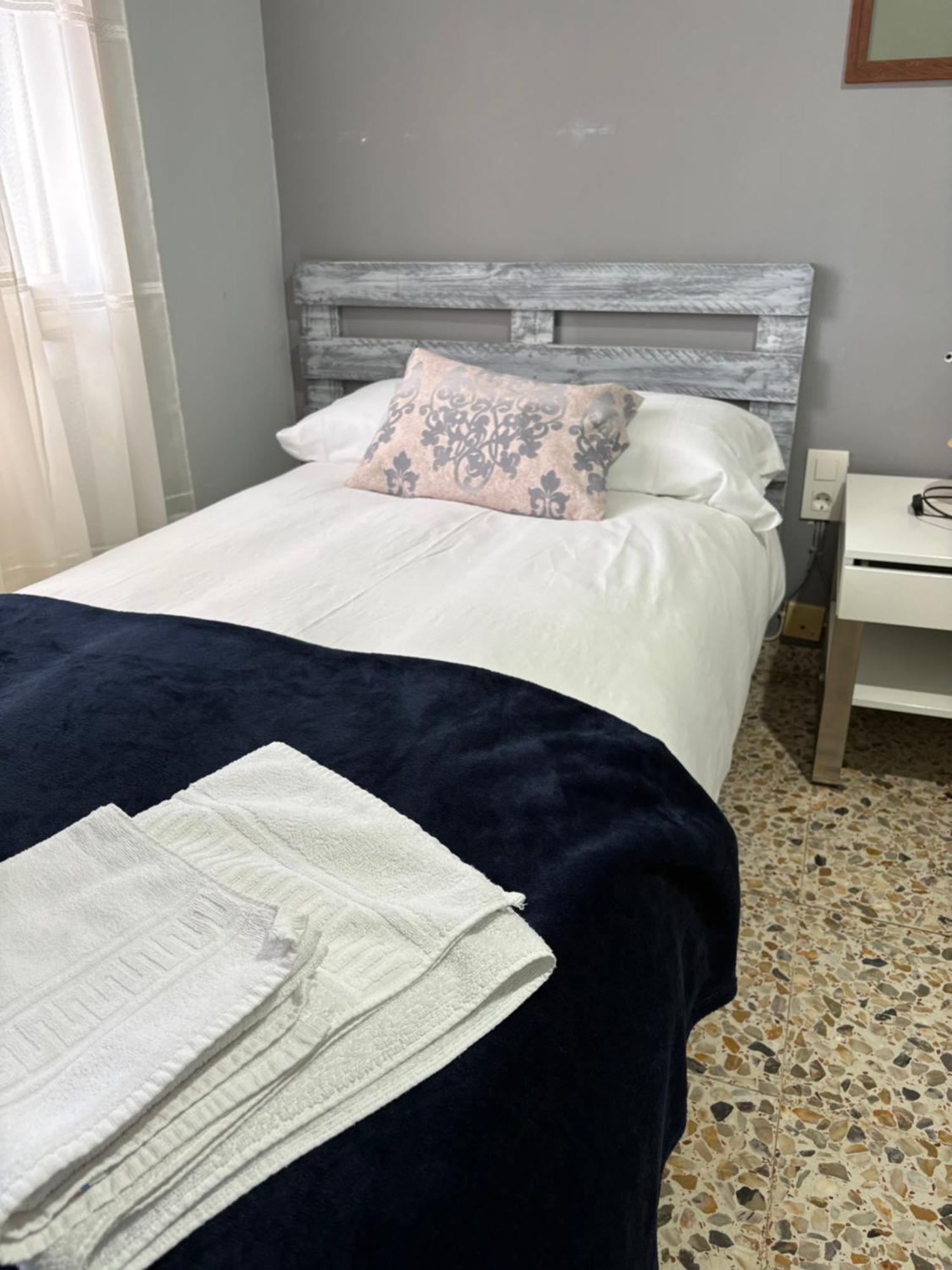 Hostal Pueblo Viejo Белчите Екстериор снимка